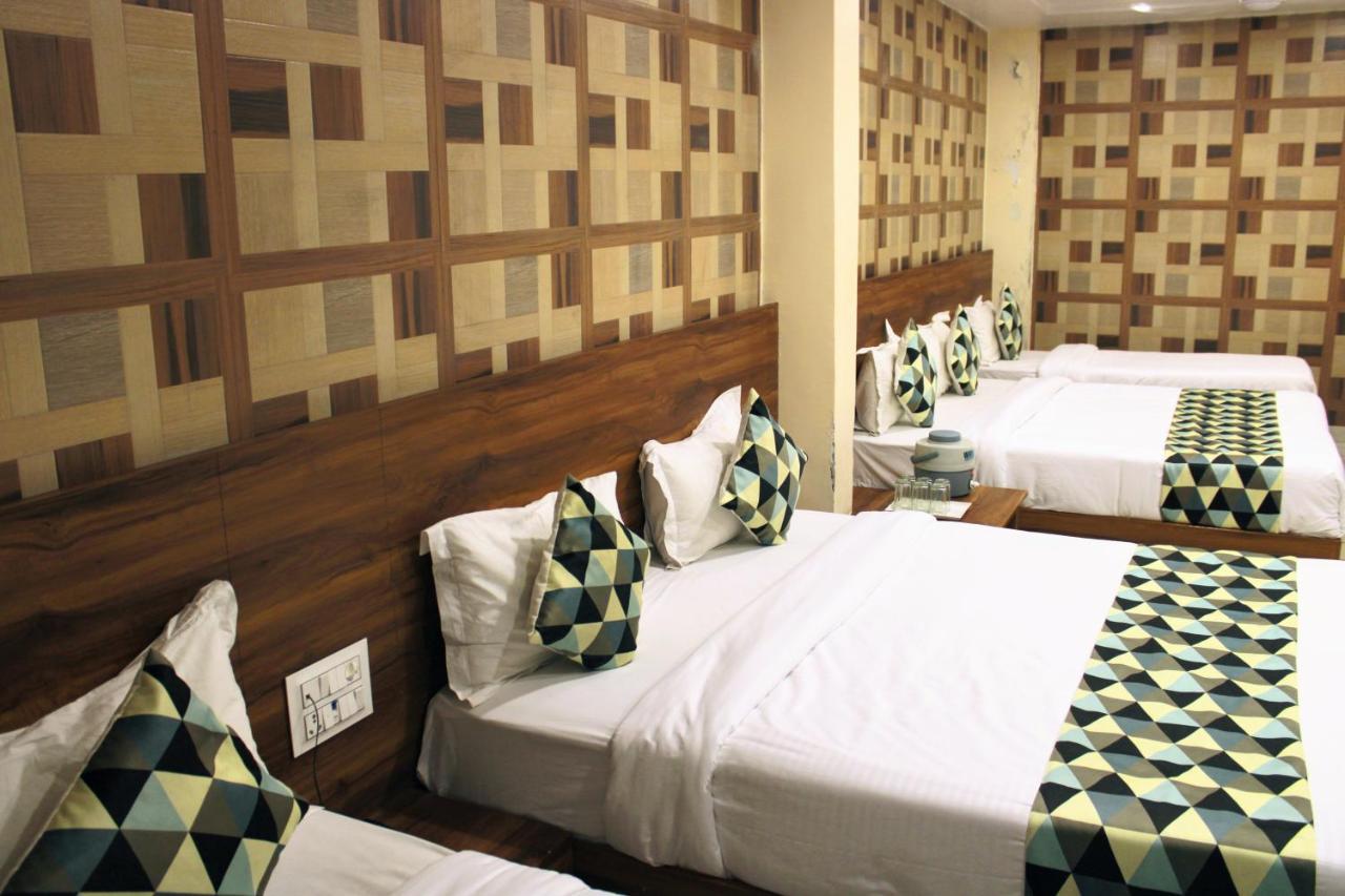 Maruti Group Of Hotels - Shri Naman นาถดวารา ภายนอก รูปภาพ
