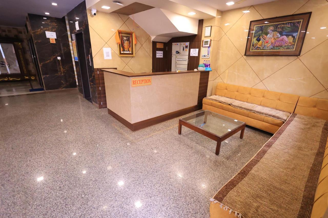 Maruti Group Of Hotels - Shri Naman นาถดวารา ภายนอก รูปภาพ